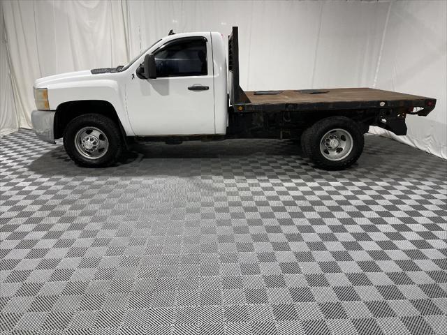 used 2009 Chevrolet Silverado 3500 car, priced at $12,899