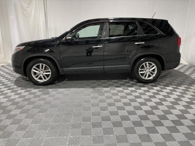 used 2014 Kia Sorento car, priced at $7,500