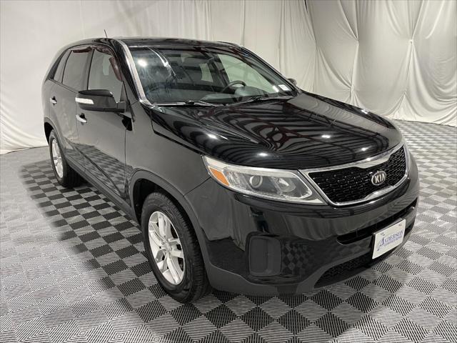 used 2014 Kia Sorento car, priced at $7,500