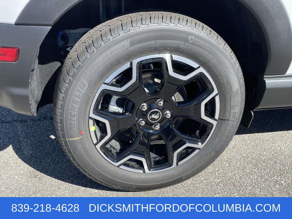 new 2025 Ford Bronco Sport car, priced at $38,165