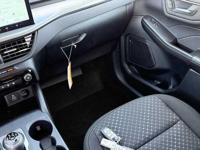new 2025 Ford Escape car, priced at $31,986