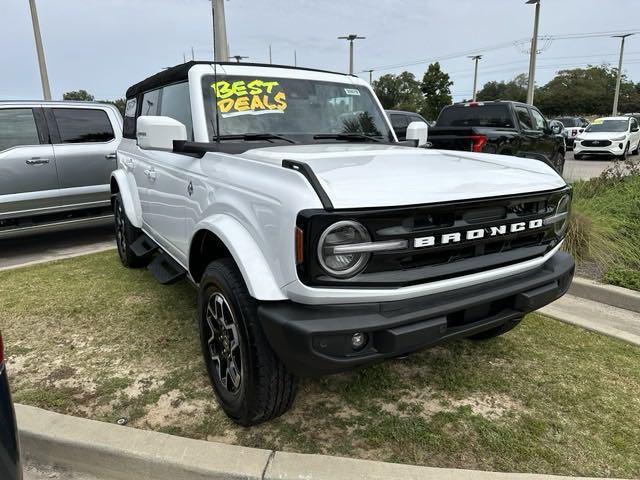 new 2024 Ford Bronco car, priced at $50,590