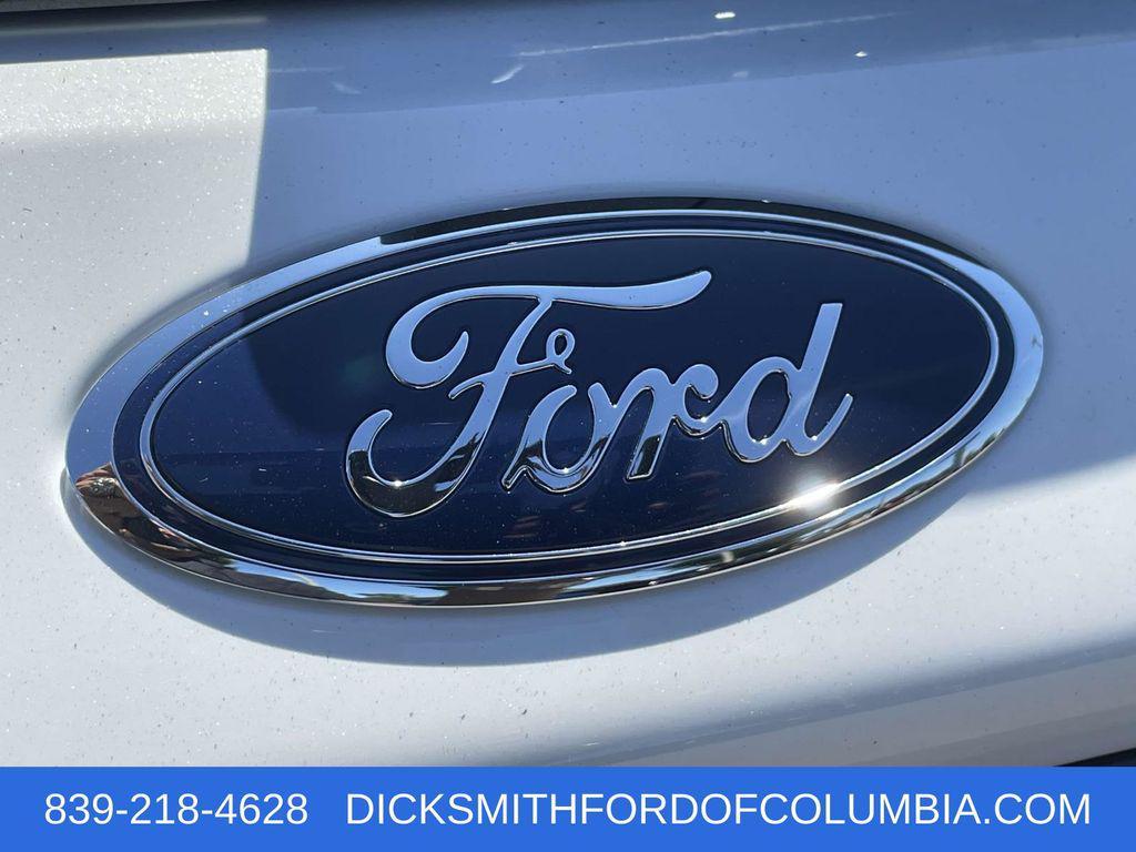 new 2025 Ford Explorer car, priced at $48,371