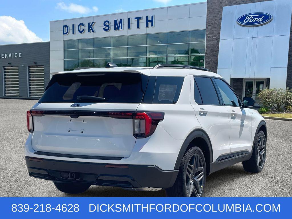 new 2025 Ford Explorer car, priced at $48,371