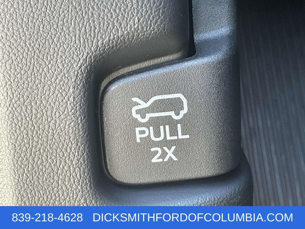 new 2025 Ford Explorer car, priced at $48,371