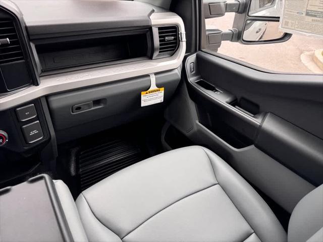 new 2025 Ford F-250 car, priced at $66,613