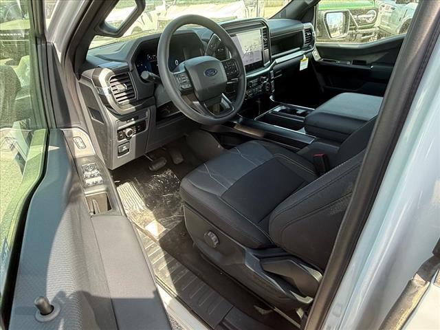 new 2025 Ford F-150 car, priced at $44,099