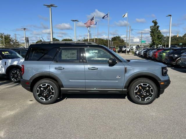 new 2024 Ford Bronco Sport car, priced at $37,095