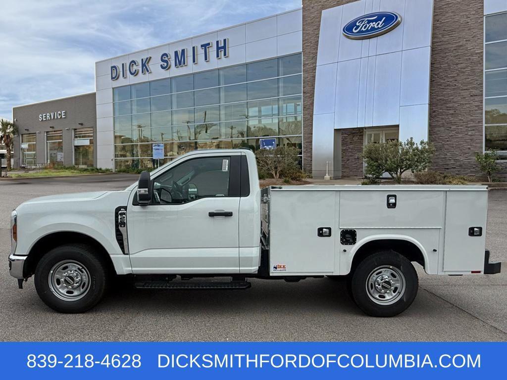 new 2025 Ford F-250 car, priced at $54,760