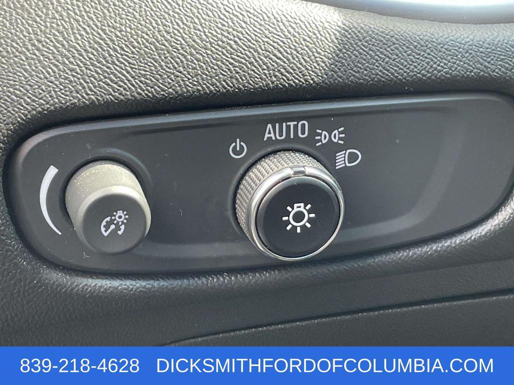used 2024 Chevrolet Malibu car, priced at $20,995