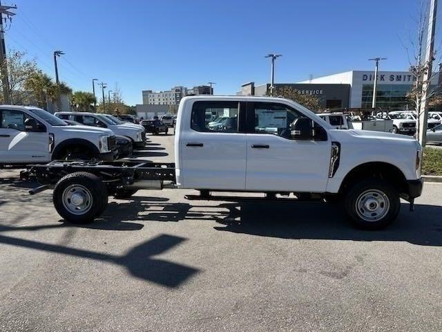 new 2024 Ford F-350 car, priced at $69,975