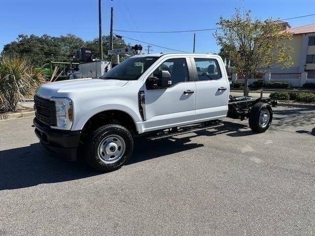 new 2024 Ford F-350 car, priced at $69,975