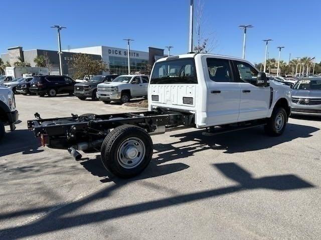 new 2024 Ford F-350 car, priced at $69,975