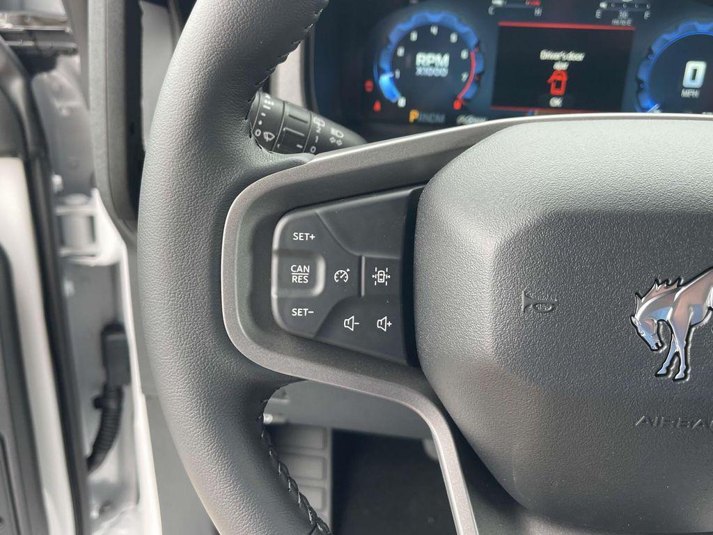 new 2025 Ford Bronco car, priced at $45,354