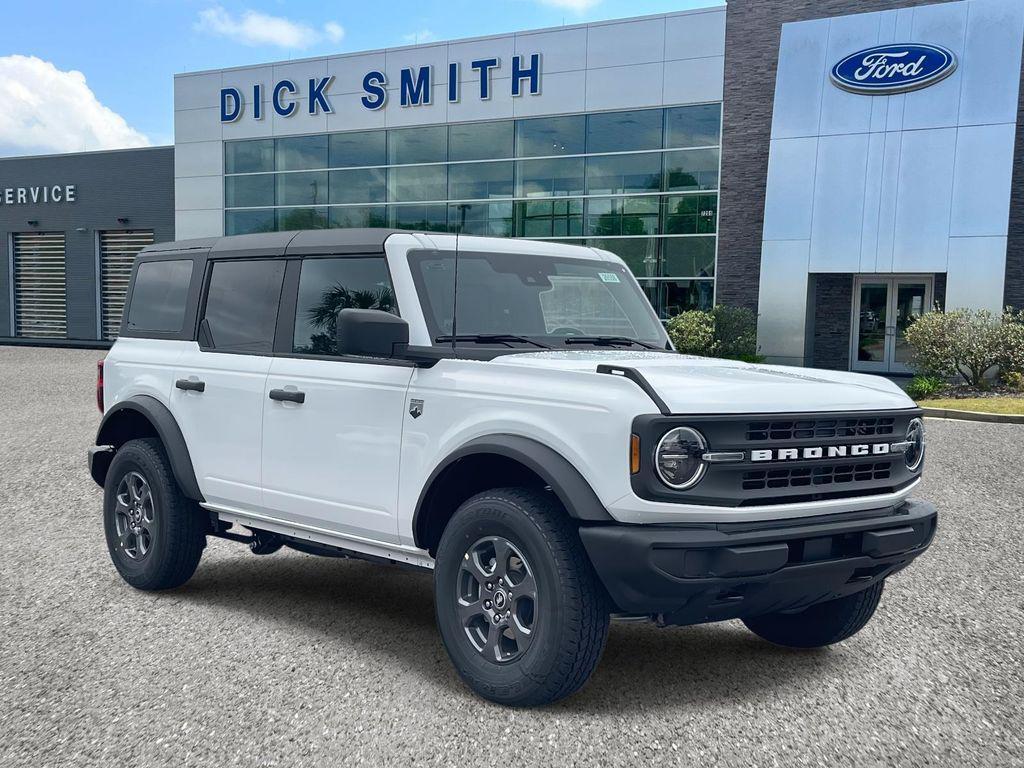 new 2025 Ford Bronco car, priced at $45,354