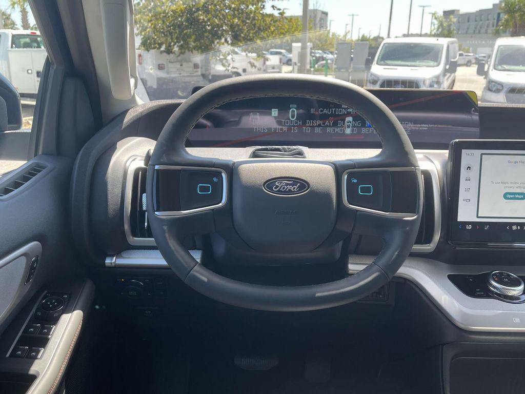 new 2025 Ford Expedition Max car, priced at $75,725