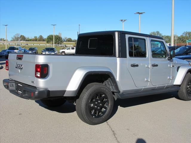 used 2023 Jeep Gladiator car, priced at $33,551