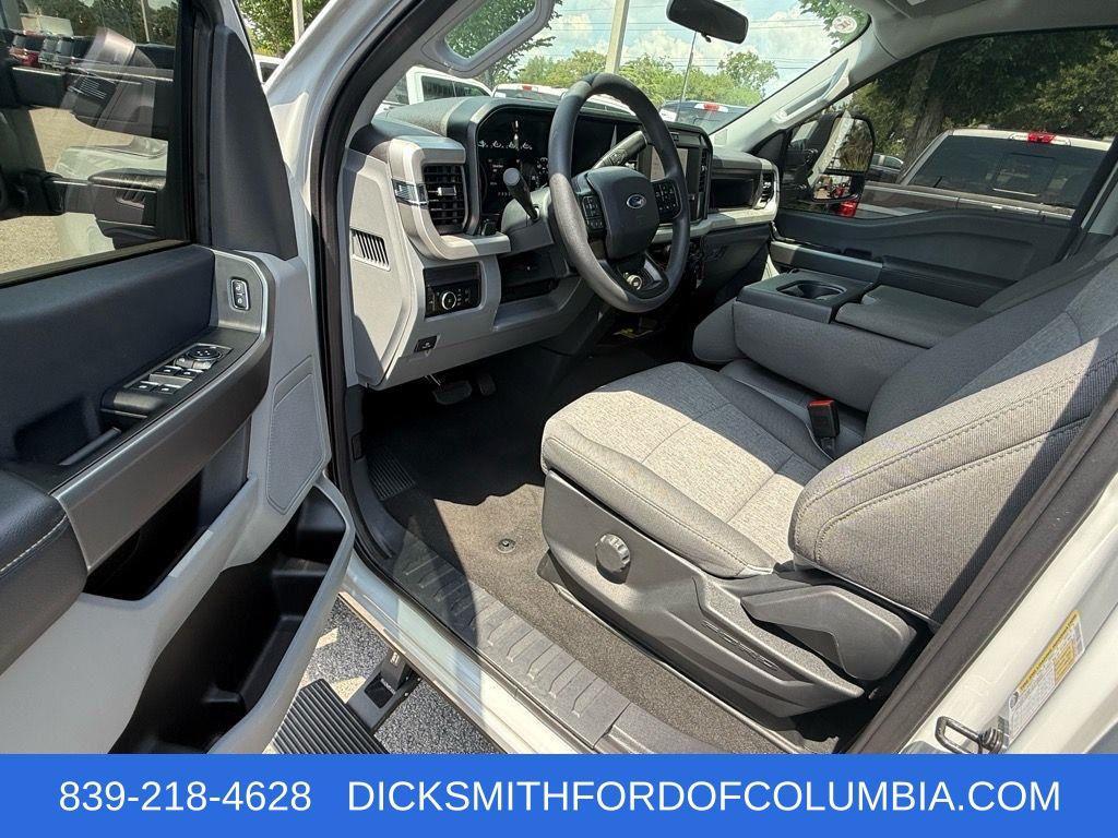 new 2025 Ford F-250 car, priced at $69,445