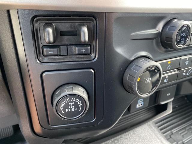 new 2024 Ford F-250 car, priced at $55,345