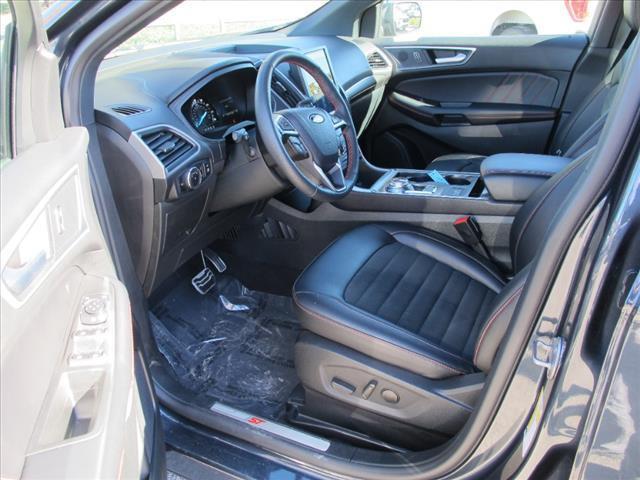 used 2024 Ford Edge car, priced at $36,112