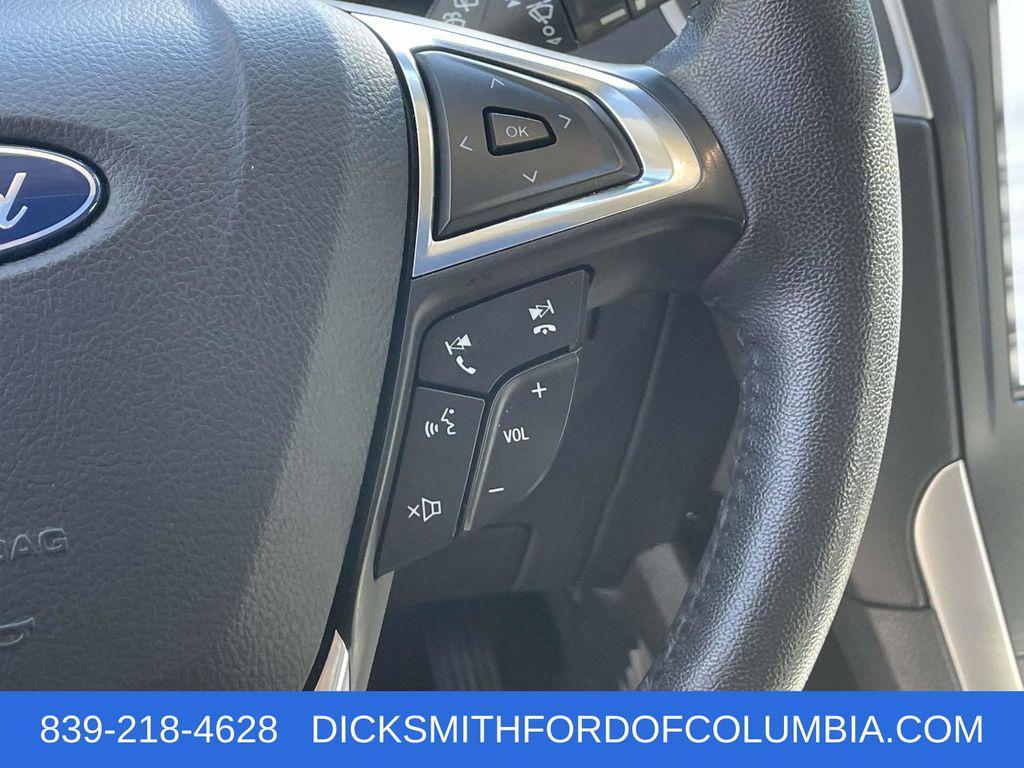 used 2024 Ford Edge car, priced at $24,995