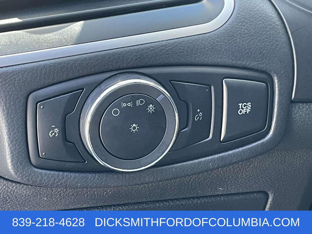 used 2024 Ford Edge car, priced at $24,995