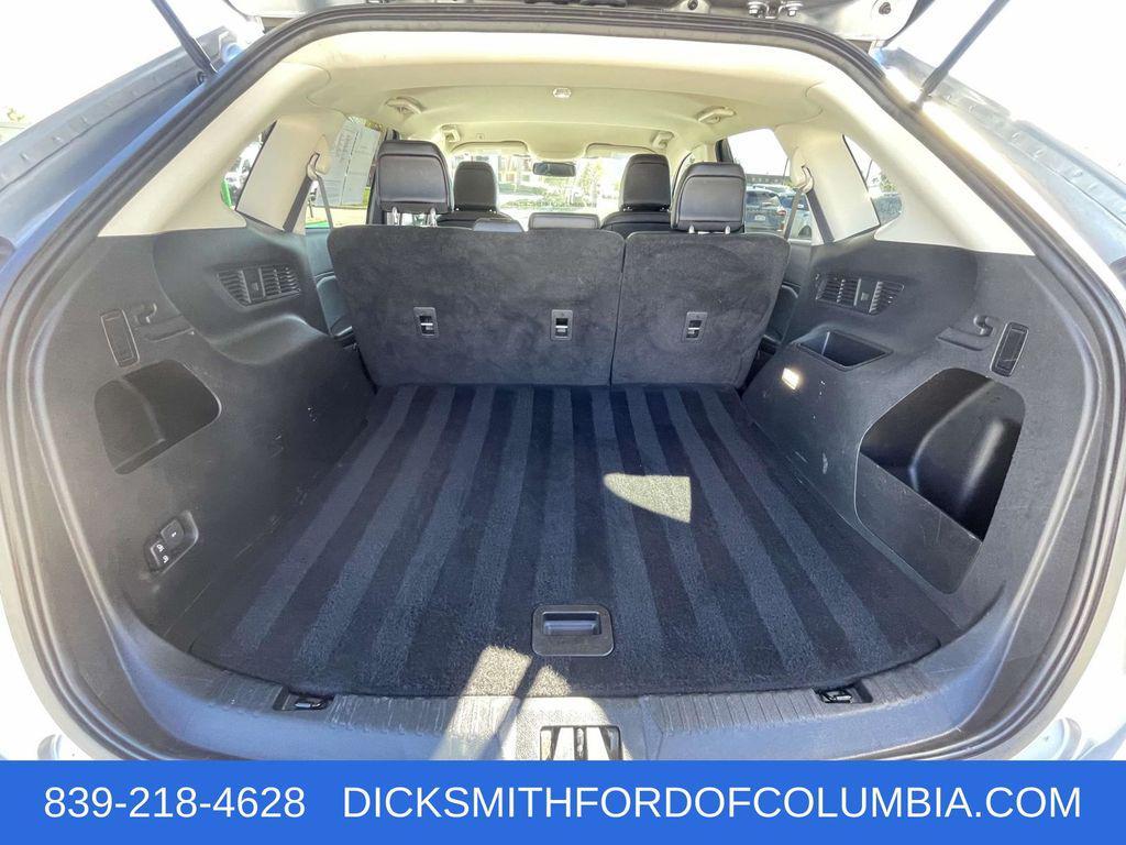 used 2024 Ford Edge car, priced at $24,995