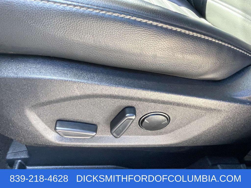 used 2024 Ford Edge car, priced at $24,995