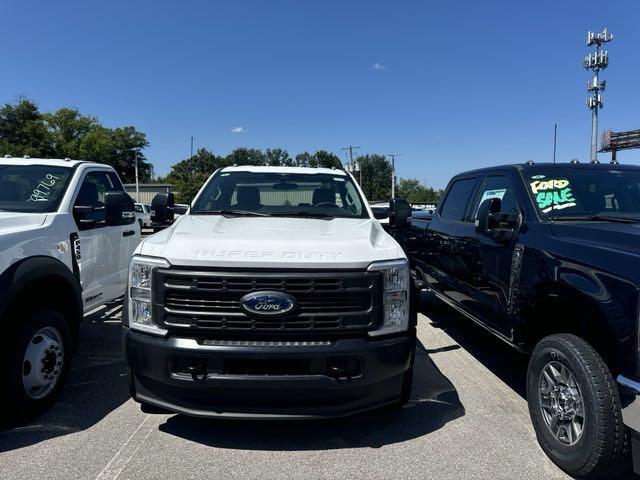 new 2023 Ford F-450 car, priced at $53,766