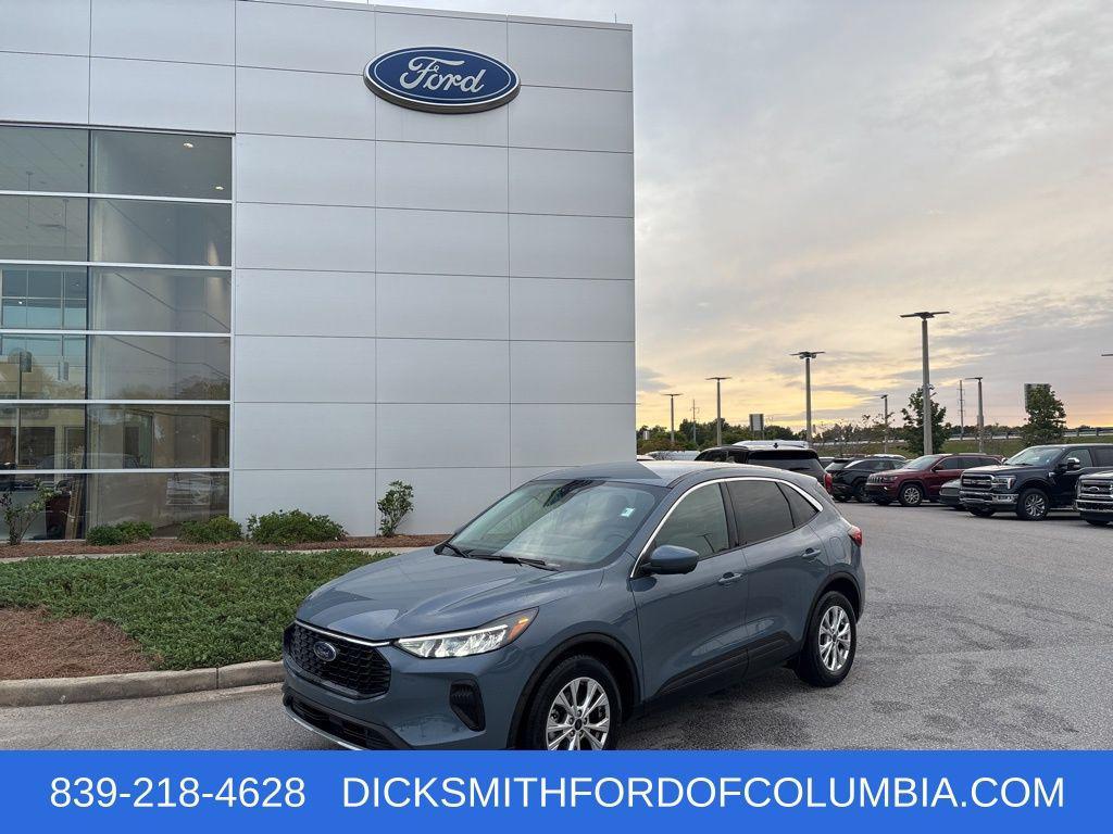used 2023 Ford Escape car, priced at $21,995