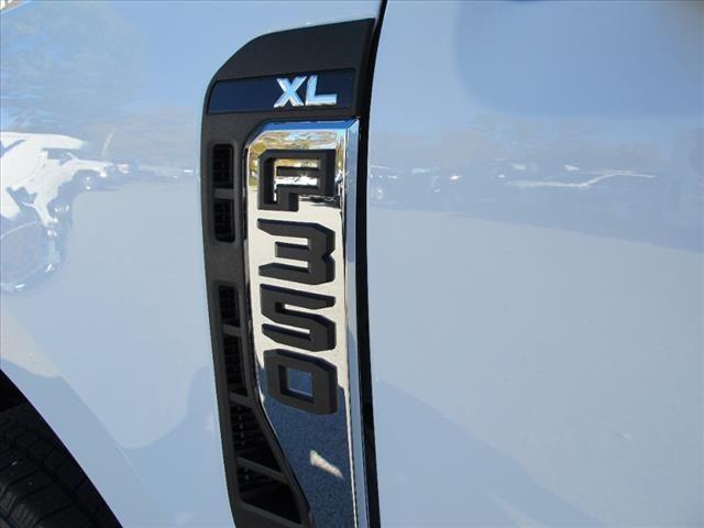 new 2024 Ford F-350 car, priced at $61,335