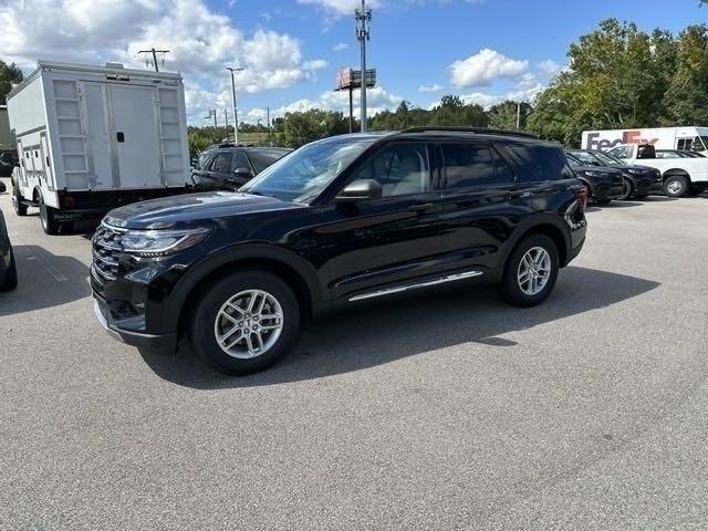 new 2025 Ford Explorer car, priced at $43,710