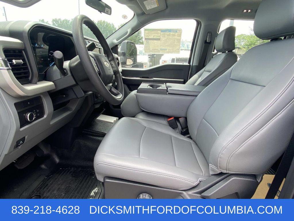 new 2024 Ford F-350 car, priced at $50,761