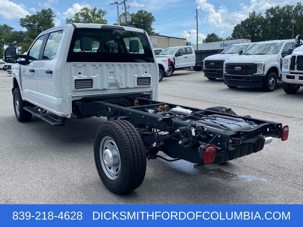 new 2024 Ford F-350 car, priced at $50,761