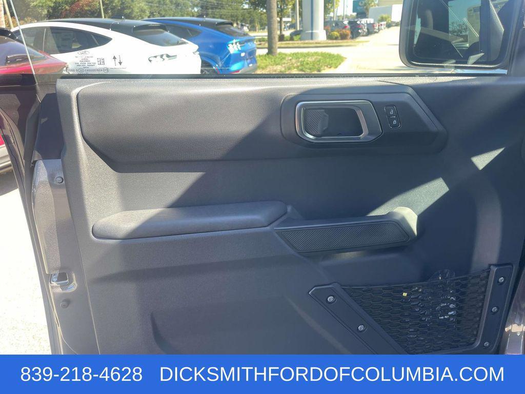 new 2025 Ford Bronco car, priced at $44,526