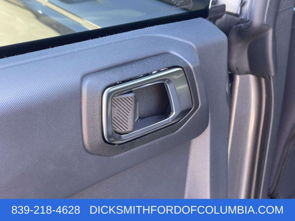 new 2025 Ford Bronco car, priced at $44,526