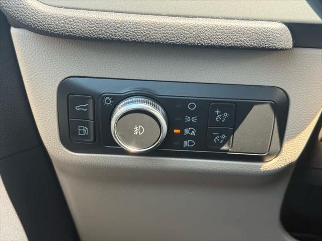 used 2022 Ford Escape car, priced at $26,595