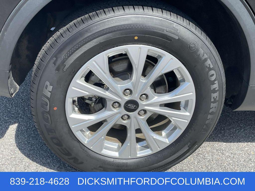 used 2024 Ford Escape car, priced at $24,995