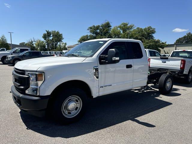 new 2022 Ford F-250 car, priced at $40,390