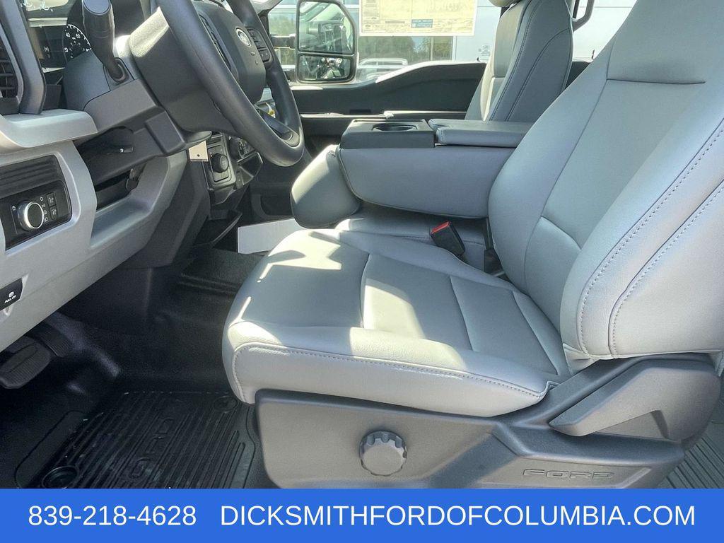 new 2025 Ford F-350 car, priced at $59,185