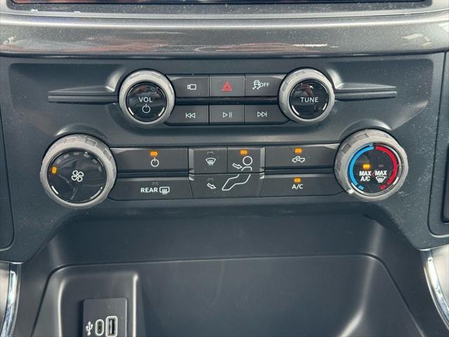 new 2025 Ford F-150 car, priced at $48,476