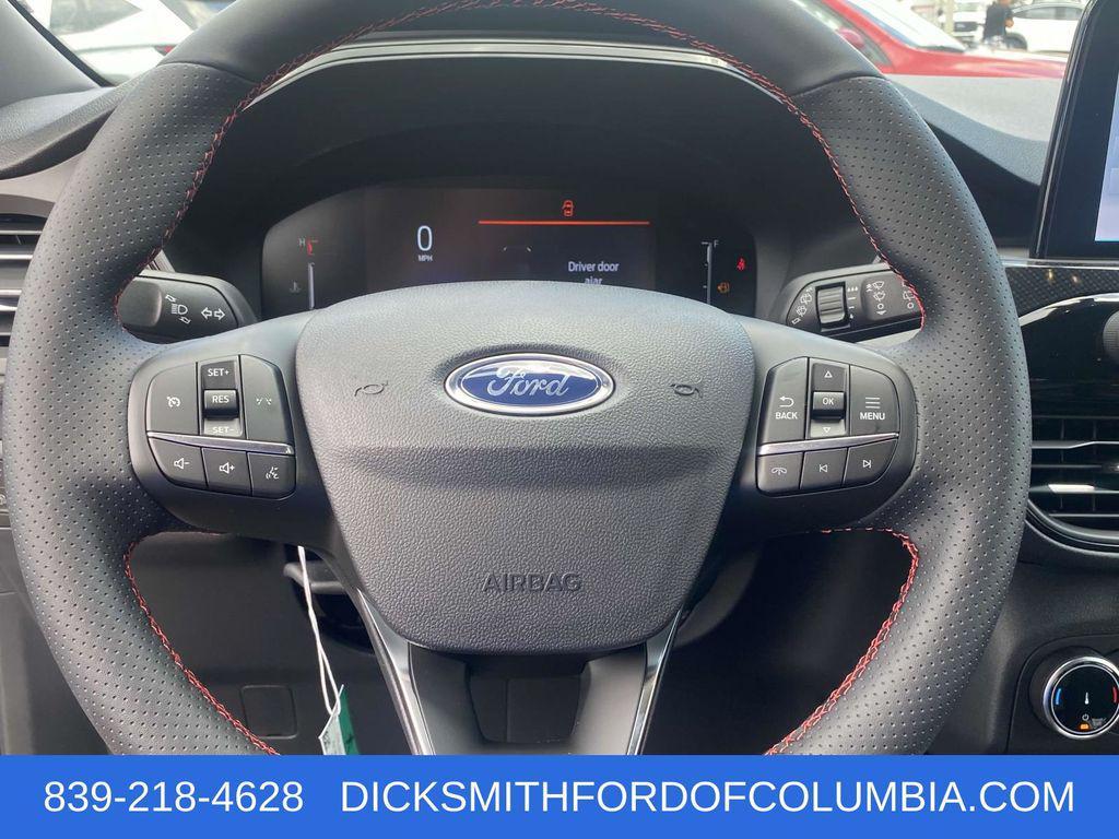 new 2025 Ford Escape car, priced at $29,446