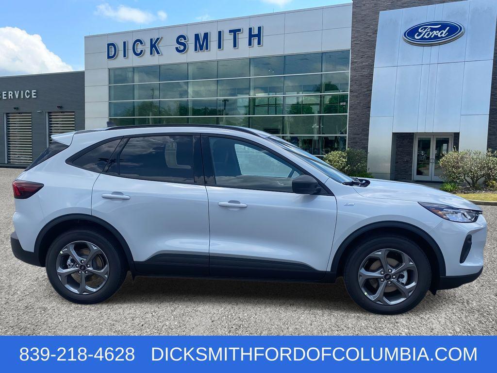 new 2025 Ford Escape car, priced at $29,446