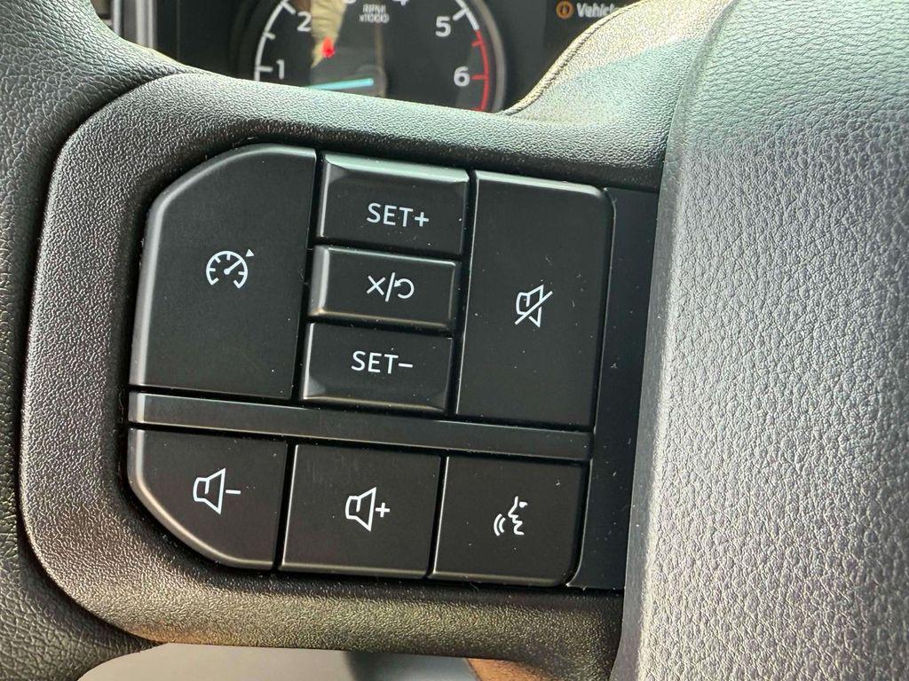 new 2025 Ford F-250 car, priced at $61,871