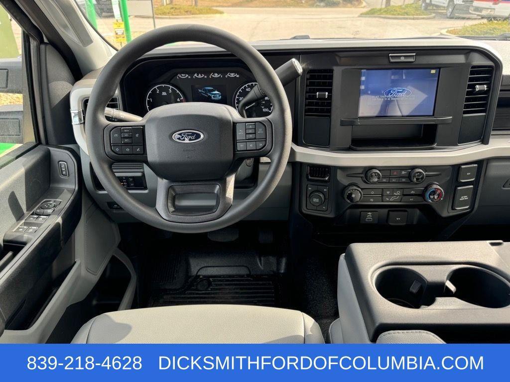 new 2025 Ford F-350 car, priced at $80,438
