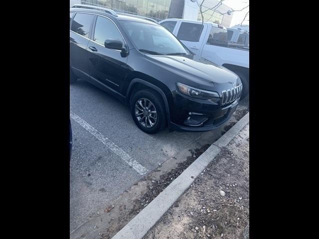 used 2019 Jeep Cherokee car, priced at $17,490