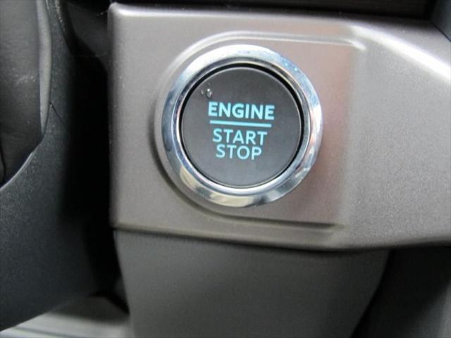 new 2025 Ford F-150 car, priced at $51,482