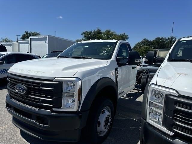 new 2024 Ford F-450 car, priced at $63,725