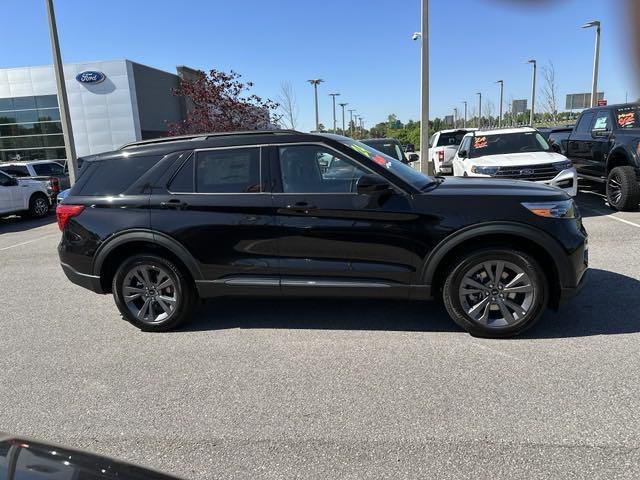 new 2024 Ford Explorer car, priced at $48,137