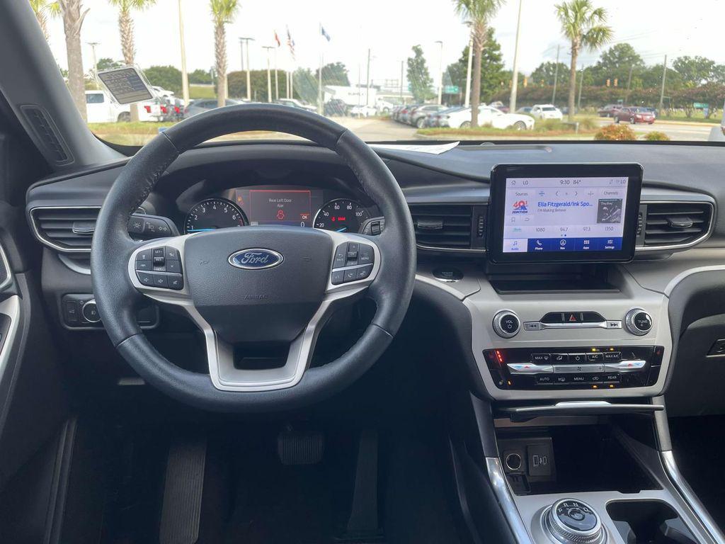 used 2022 Ford Explorer car, priced at $31,195